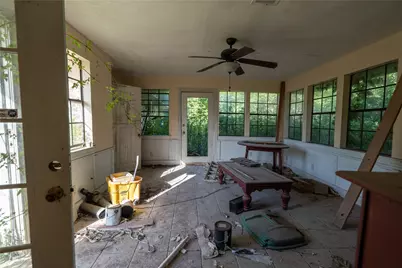 9006 Blueberry Street, Houston, TX 77049 - Photo 5