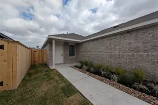 18061 Trepito Ave, New Caney, TX 77357 - Photo 3