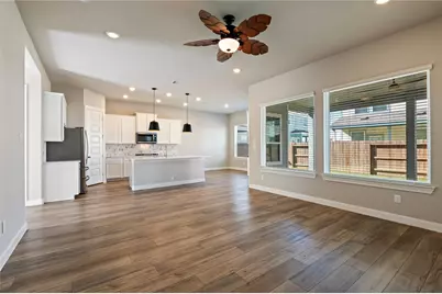 719 Sandy Bay Lane, Kemah, TX 77565 - Photo 5