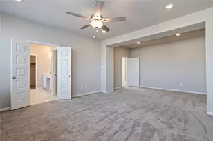 719 Sandy Bay Ln, Kemah, TX 77565 - Photo 9