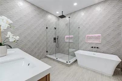 7517 Olympia Drive, Houston, TX 77063 - Photo 17