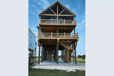 1216 Highway 87, Gilchrist, TX 77617 - Photo 1