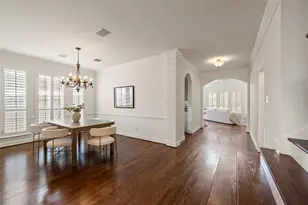1250 Seamist Dr, Houston, TX 77008 - Photo 11