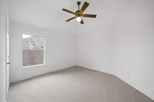 1250 Seamist Dr, Houston, TX 77008 - Photo 29