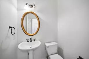 1250 Seamist Dr, Houston, TX 77008 - Photo 31