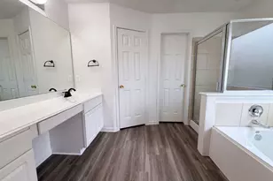 19043 Taverns Crossing Ln, Houston, TX 77084 - Photo 9