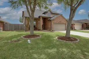 6511 Canyon Mist Ln, Dickinson, TX 77539 - Photo 3