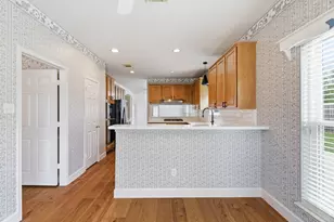 304 Melodywood Dr, Friendswood, TX 77546 - Photo 9