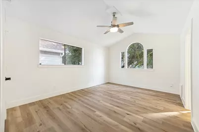 2400 Julian Street #12, Houston, TX 77009 - Photo 7