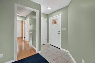 925 S 6th St, La Porte, TX 77571 - Photo 3