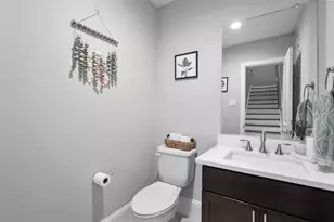 411 N Nagle St, Houston, TX 77003 - Photo 13