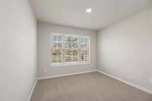 7622 Mistral Ln, Baytown, TX 77523 - Photo 3
