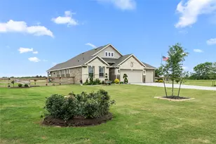 315 Cobb Ct, Sealy, TX 77474 - Photo 5