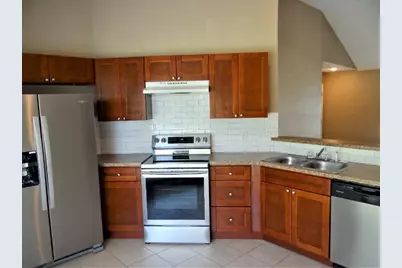 5321 Night Shade Drive, Dickinson, TX 77539 - Photo 9