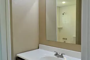 5321 Night Shade Dr, Dickinson, TX 77539 - Photo 13