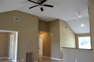 5321 Night Shade Dr, Dickinson, TX 77539 - Photo 5