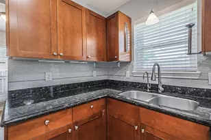 12919 Westella Dr, Houston, TX 77077 - Photo 11