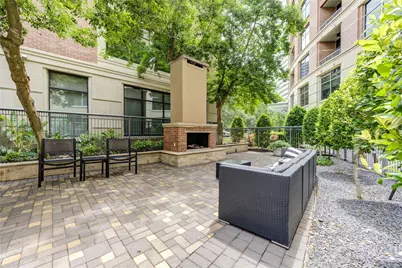 1901 Post Oak Boulevard #1405, Houston, TX 77056 - Photo 21