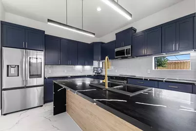 5110 Longmeadow Street #A, Houston, TX 77033 - Photo 9