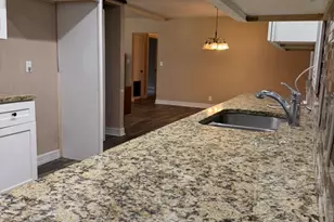 204 N Rockdale St, Lexington, TX 78947 - Photo 3