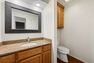 69 S Bachelor Button Street, Lake Jackson, TX 77566 - Photo 19