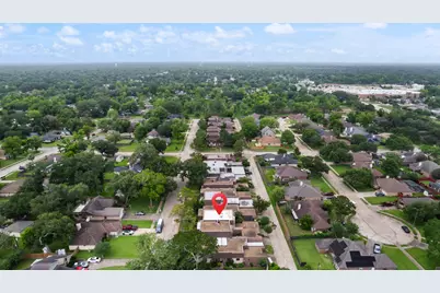 69 S Bachelor Button Street, Lake Jackson, TX 77566 - Photo 41