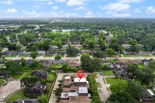 69 S Bachelor Button St, Lake Jackson, TX 77566 - Photo 45