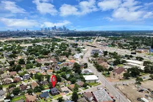 2518 Oakcliff St, Houston, TX 77023 - Photo 17