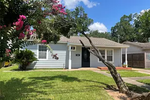 607 W Park St, Sugar Land, TX 77498 - Photo 3