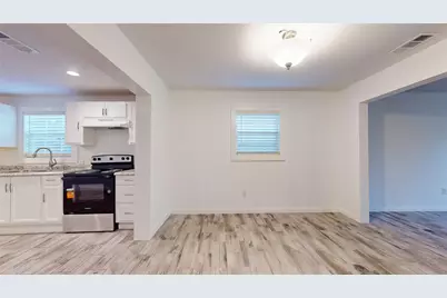 607 W Park Street, Sugar Land, TX 77498 - Photo 13
