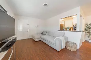 4723 Merwin St, Houston, TX 77027 - Photo 3