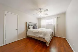 4723 Merwin St, Houston, TX 77027 - Photo 11