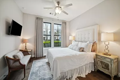 818 Dunleigh Meadows Lane, Houston, TX 77055 - Photo 9