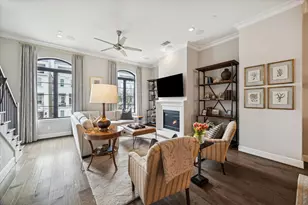 818 Dunleigh Meadows Ln, Houston, TX 77055 - Photo 11