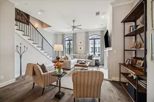 818 Dunleigh Meadows Ln, Houston, TX 77055 - Photo 15