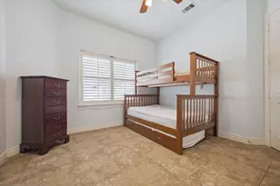 2128 Harold St, Houston, TX 77098 - Photo 9