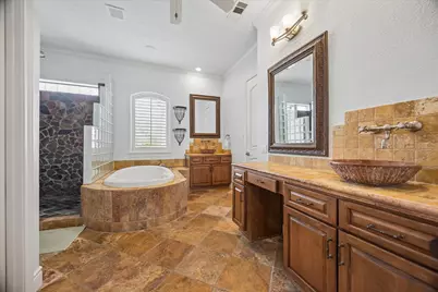 2128 Harold Street #A, Houston, TX 77098 - Photo 9