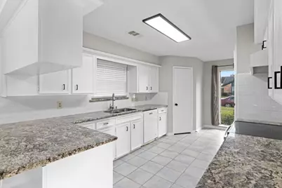 10211 Sagemill Drive, Houston, TX 77089 - Photo 15