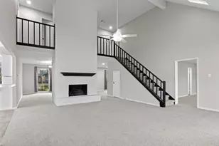 10211 Sagemill Dr, Houston, TX 77089 - Photo 7