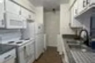 420 Garland Dr, Lake Jackson, TX 77566 - Photo 3