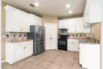 13727 Fountainview Drive, Montgomery, TX 77356 - Photo 11