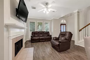 711 W Heights Hollow Ln, Houston, TX 77007 - Photo 11