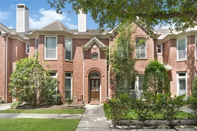 711 W Heights Hollow Lane, Houston, TX 77007 - Photo 1