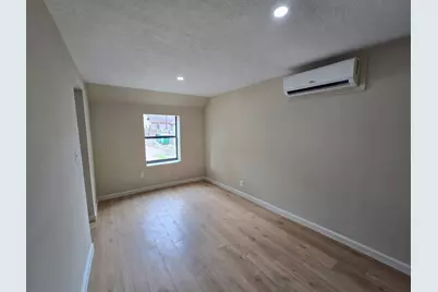 1723 Alta Vista Street #B, Houston, TX 77023 - Photo 3
