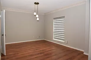 2822 Grants River Cir, Sugar Land, TX 77479 - Photo 3