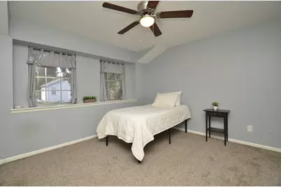 10018 Knoboak Drive #13, Houston, TX 77080 - Photo 29