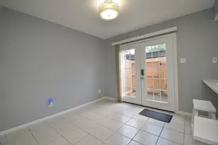 10018 Knoboak Dr, Houston, TX 77080 - Photo 25