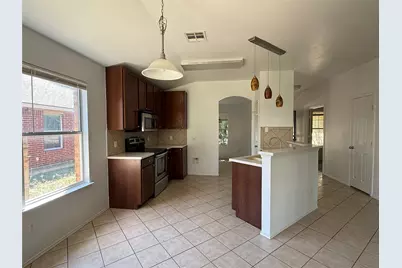 211 Waterlily Way, Hutto, TX 78634 - Photo 5
