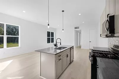 7905 Cora Street #B, Houston, TX 77088 - Photo 9