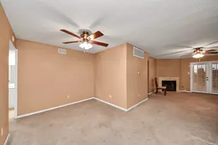 11201 Lynbrook Dr, Houston, TX 77042 - Photo 19